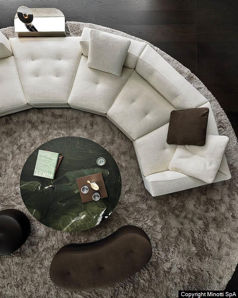 Minotti Dylan low design Rodolfo Dordoni bovenaanzicht bank ronde hoek lichte bekleding