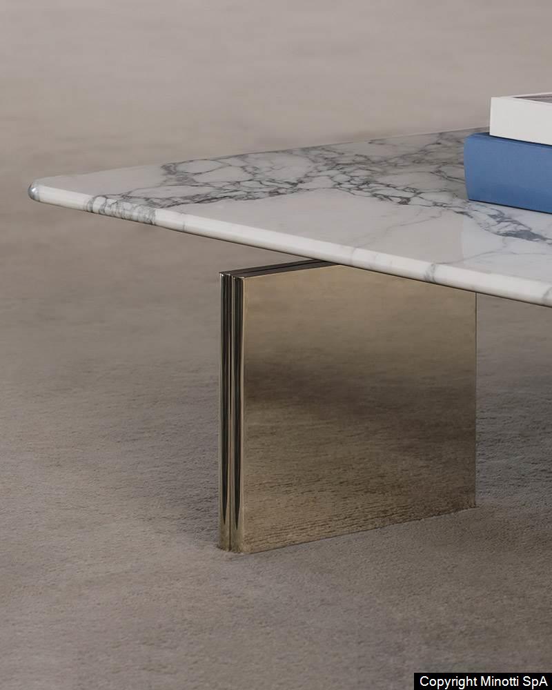Minotti Yves Coffee table interieur sfeerfoto natuurstenen blad Hannes Peer detail poot